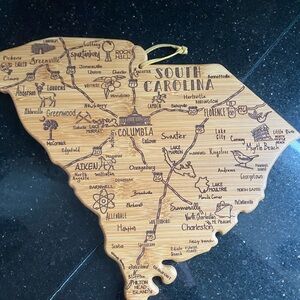 Totally Bamboo South Carolina Shaped Cutting Board NWOT